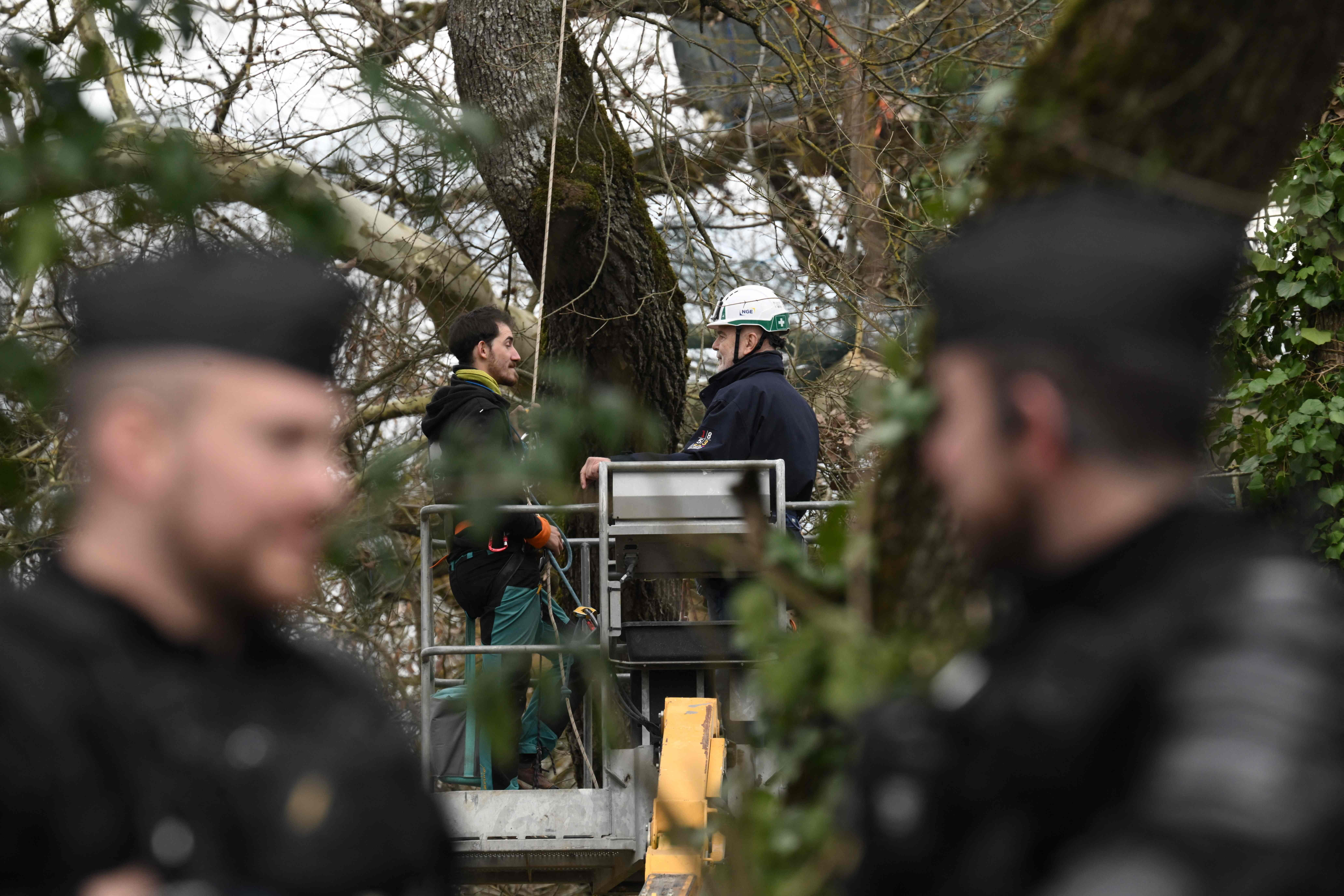 Un rapporteur de l’ONU au chevet des militants opposés à l’A69